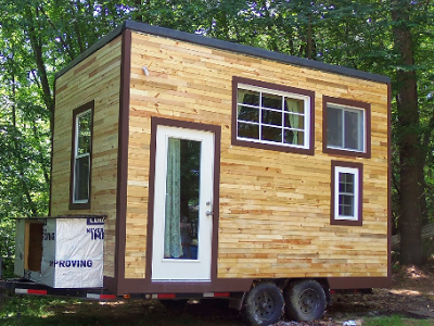 Called "The Pod" this off-grid tiny house is getting built by a couple who hold day jobs. (Another Tiny House Story)